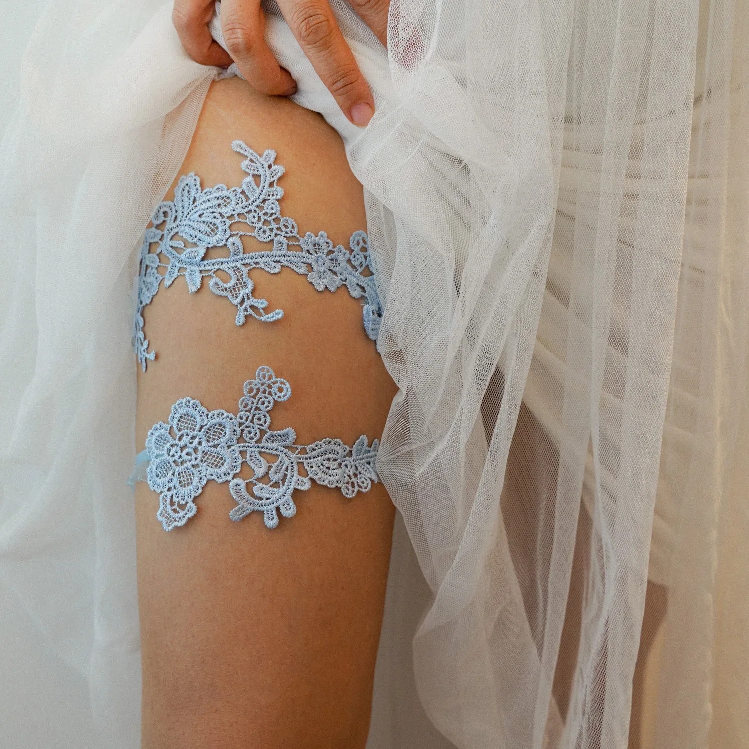 ชุดสายรัดขาเจ้าสาวสีฟ้าพร้อมลู - Garter Belt Set บทวิจารณ์และราคา